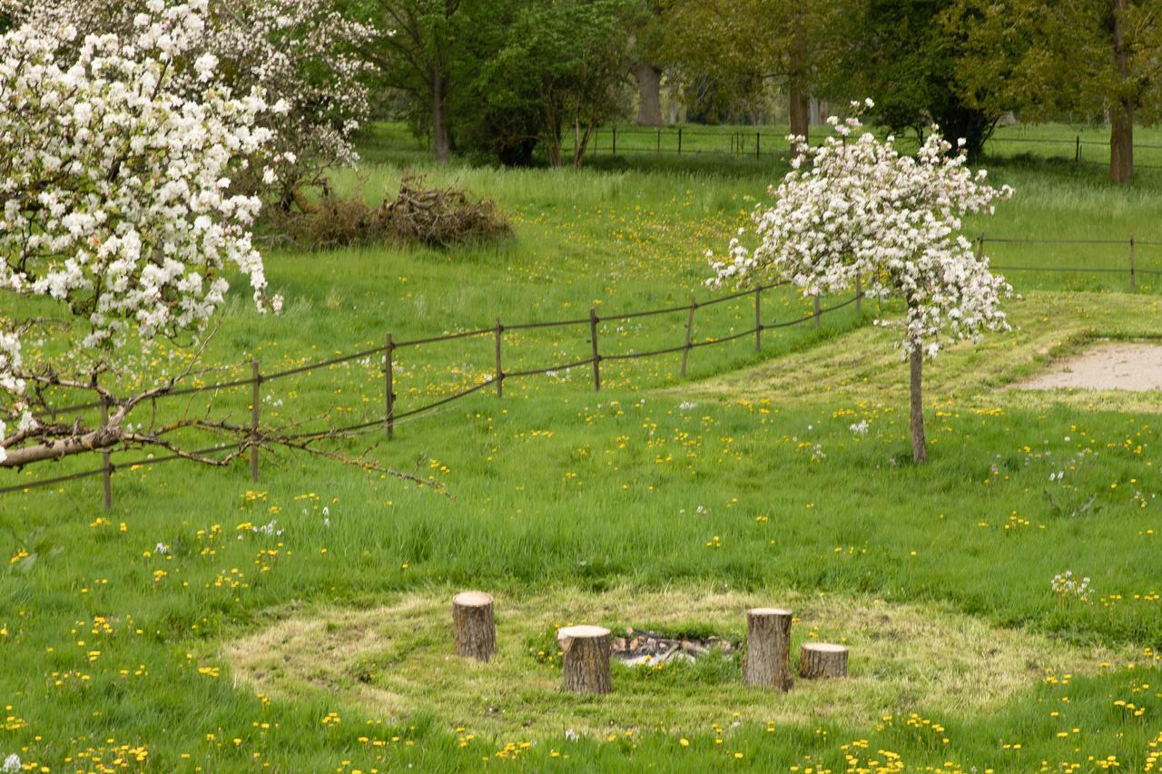 La Pomme Petillante Maisnieres Екстер'єр фото